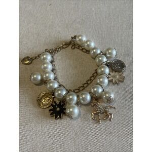 Betsey Johnson Charm Bracelet Faux Pearls‎ Crystal Horse Equestrian Gold Coin